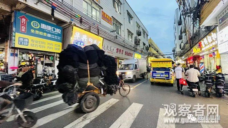 蓝狮娱乐主管:中国人热爱的“小电驴”,该怎么管?