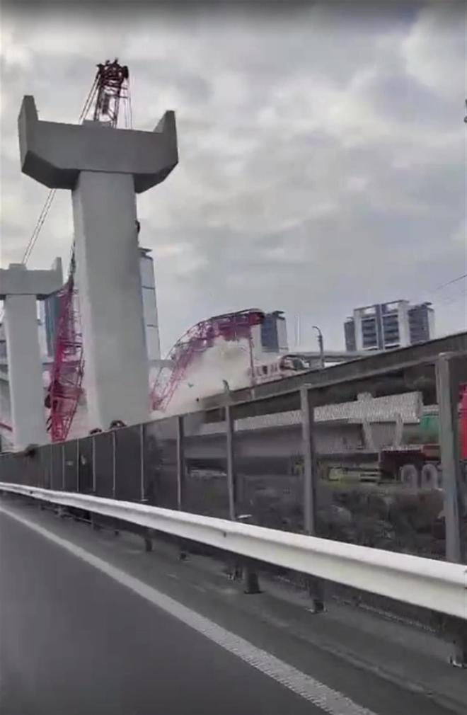 蓝狮平台登录:起底上海地铁塔吊侵入事件:涉事标段施工方上海建工系建筑行业排头兵